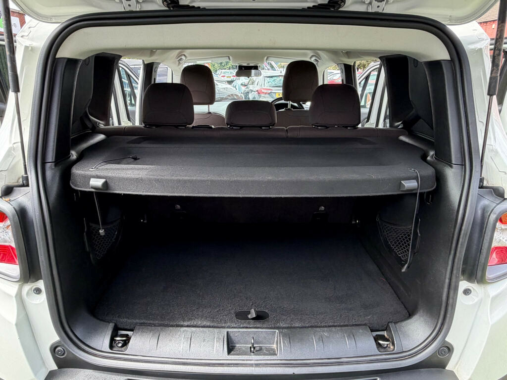 Jeep Renegade Limited 1.4 Multiair Ii 140Hp. Heated Leather. Sat White #24