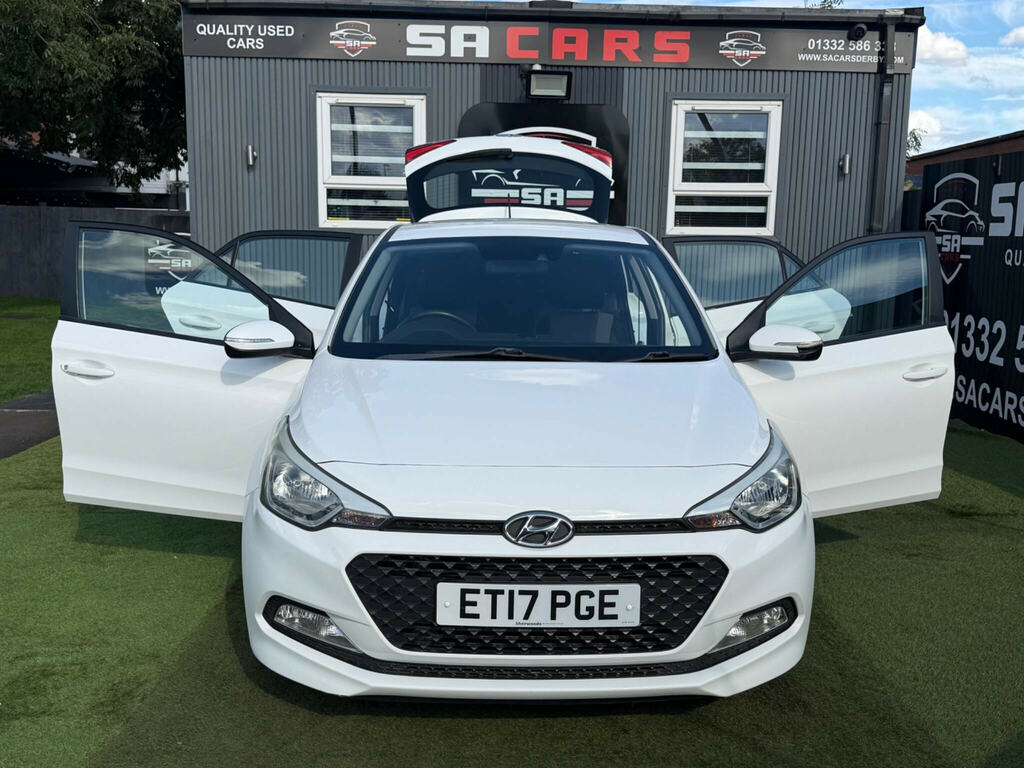 Hyundai I20 1.2 S Air 75 Ps White #18