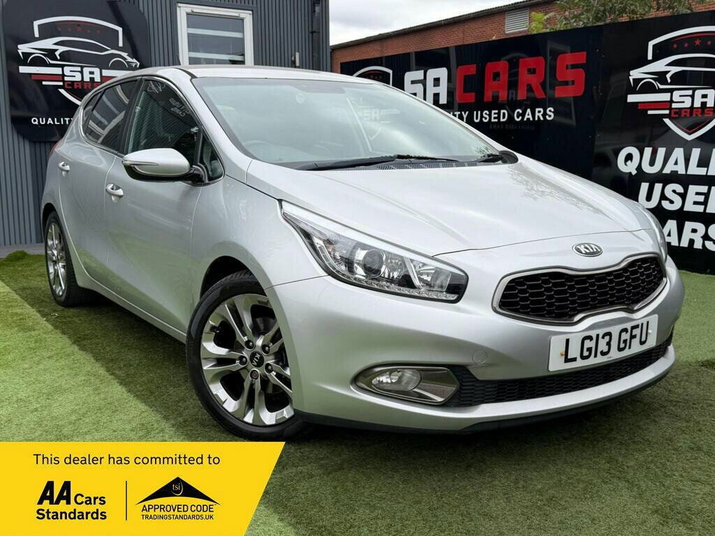 Kia Ceed 1.6 Gdi Ecodynamics 4 Hatchback Silver