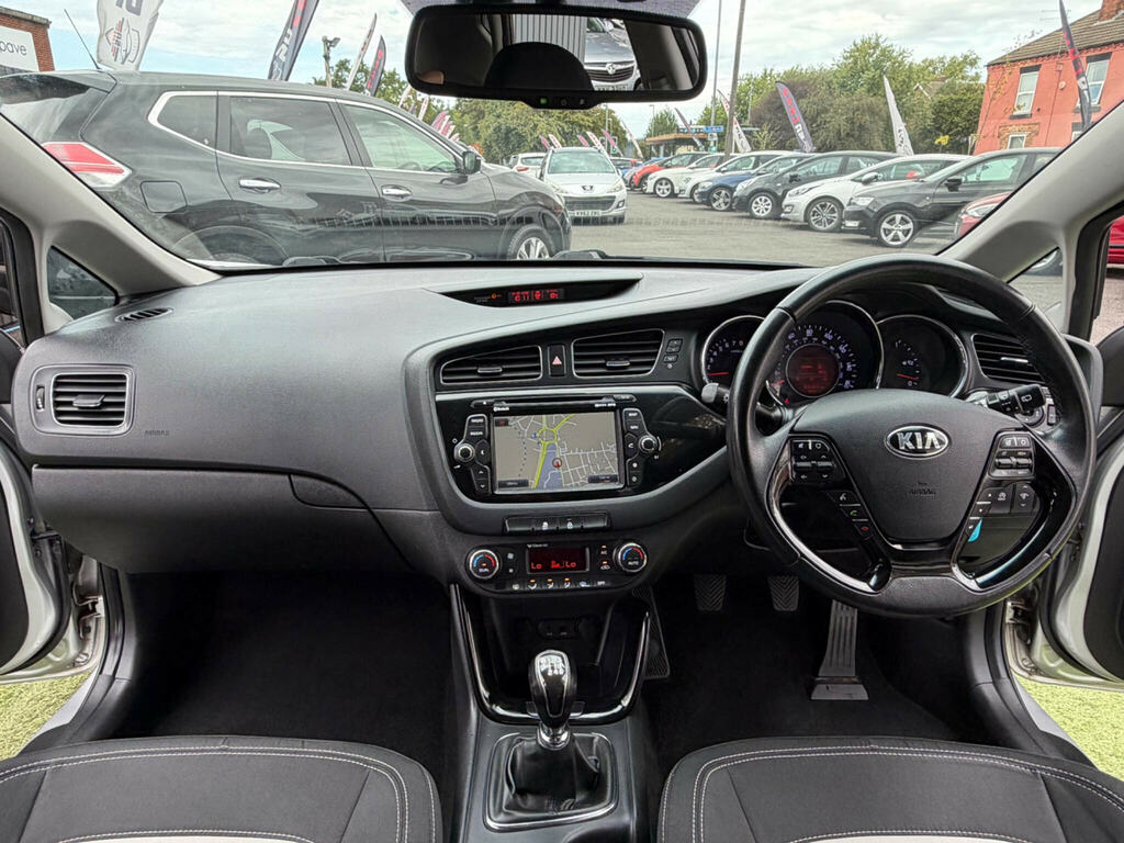 Kia Ceed 1.6 Gdi Ecodynamics 3 Hatchback Silver #2