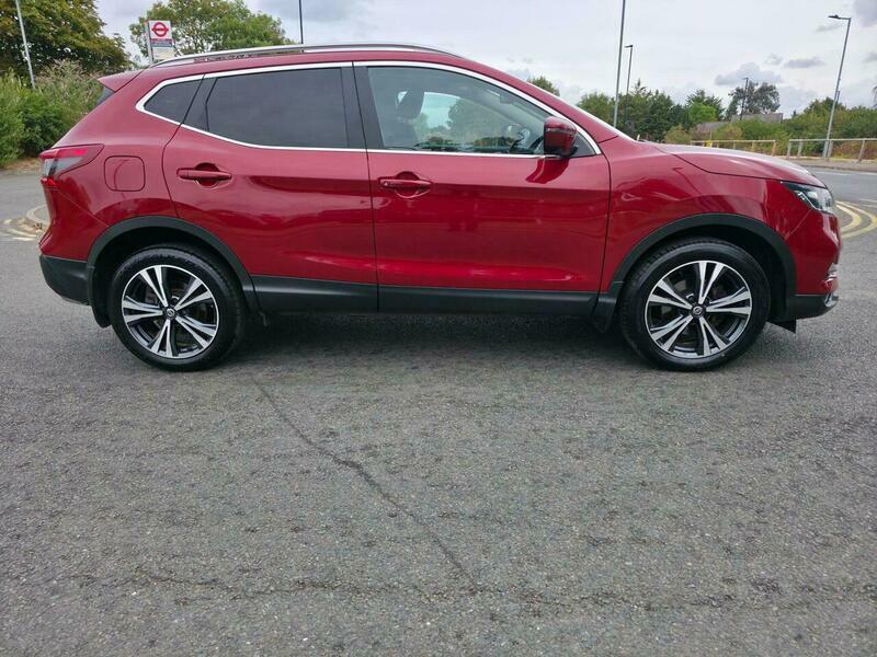 Nissan Qashqai 1.2 Dig-t N-connecta Euro Red #5