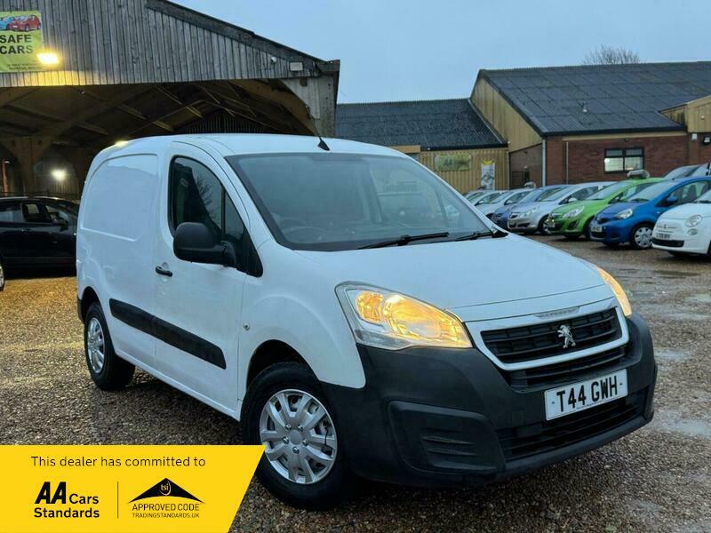Peugeot Partner 1.6 Hdi 850 Professional T44GWH White #3