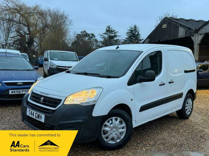 Peugeot Partner 1.6 Hdi 850 Professional T44GWH White