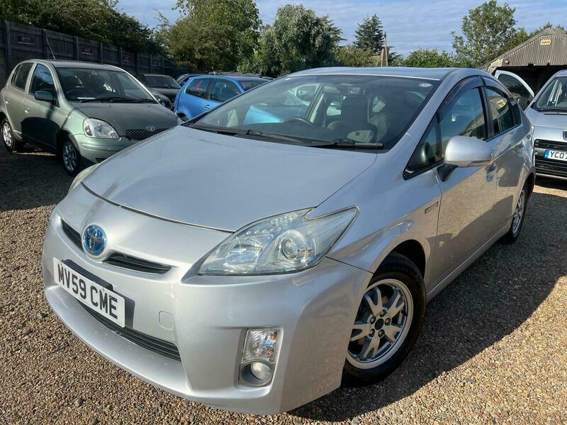 Toyota Prius 1.8 Vvt-h T3 Hatchback Silver