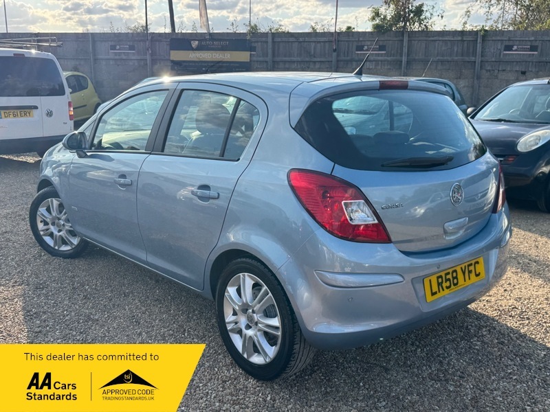 Vauxhall Corsa 1.4I 16V Club Silver #4