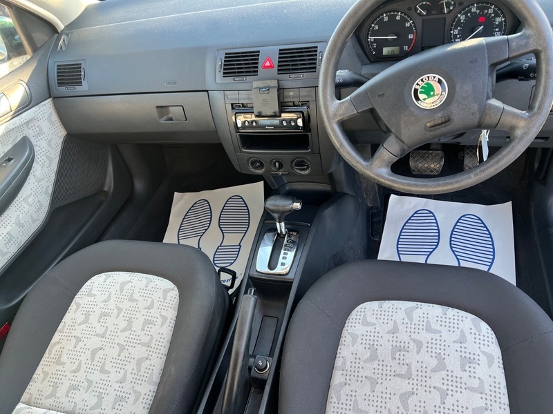 Skoda Fabia Estate 1.4 Comfort Ac 200303 Grey #20