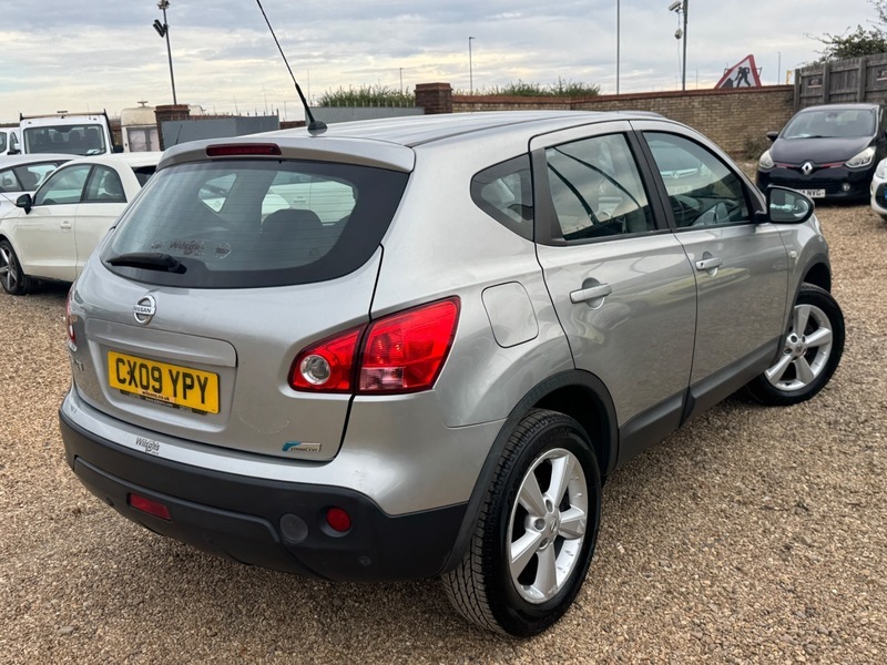 Nissan Qashqai 1.6 Visia Silver #11
