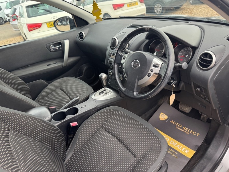 Nissan Qashqai 1.6 Visia Silver #19
