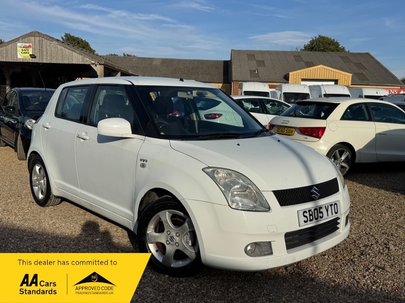 Suzuki Swift Vvts Glx White