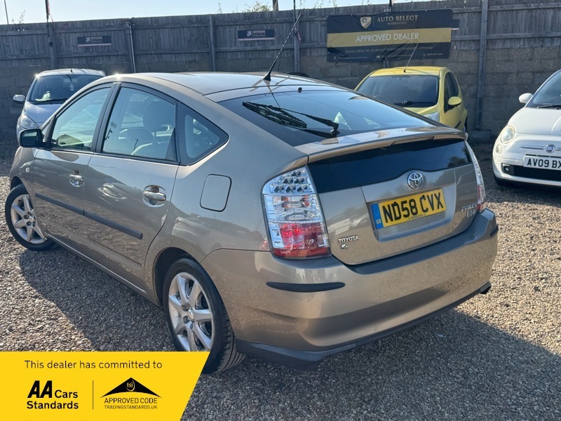 Toyota Prius Vvt-i T4 Brown #2