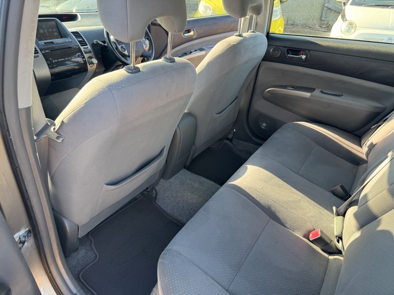 Toyota Prius Vvt-i T Spirit Grey #16