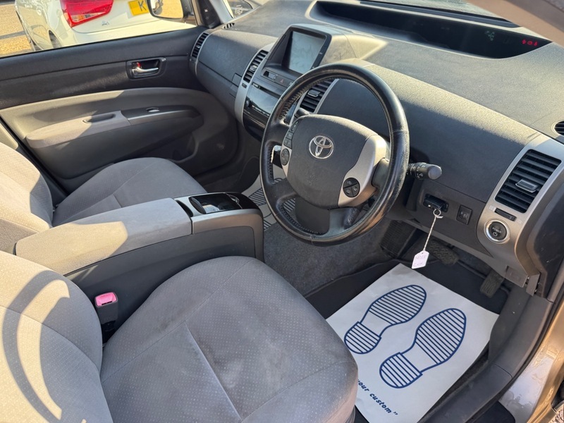 Toyota Prius Vvt-i T Spirit Grey #15