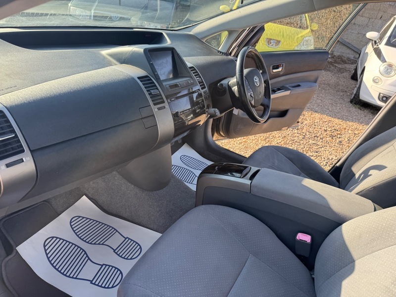 Toyota Prius Vvt-i T Spirit Grey #19