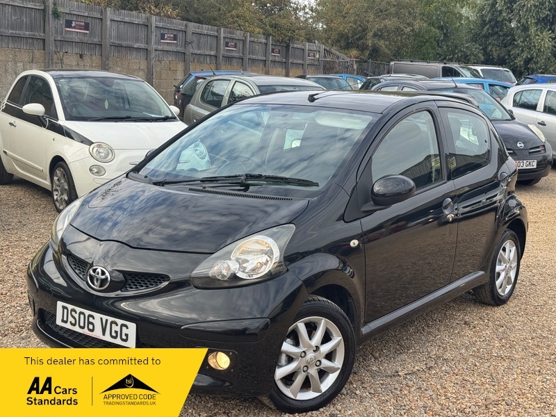 Toyota Aygo Vvt-i Black M M Black