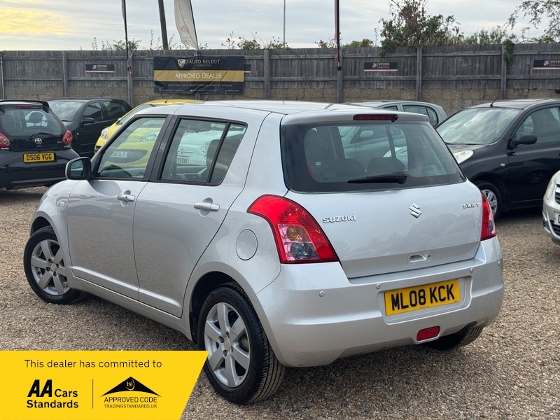 Suzuki Swift Glx Silver #4