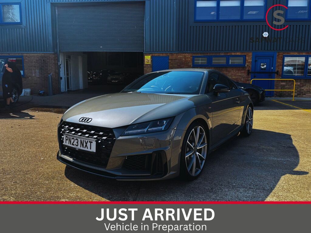 Audi TT 2023 2.0 Tfsi 45 Black Edition Coupe S Black #2