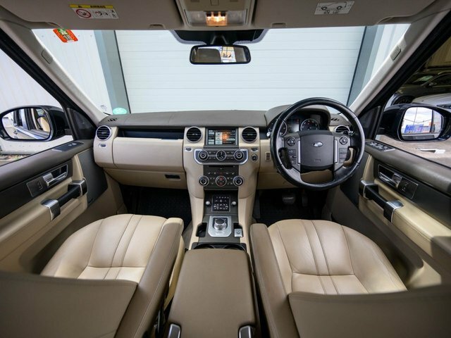 Land Rover Discovery 4 2014 3.0 Sd V6 Se Tech Suv 4Wd Eur Grey #3