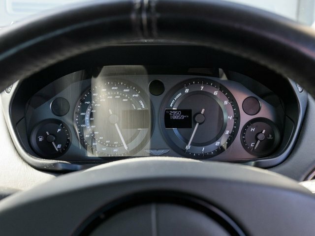 Aston Martin Vanquish V12 Volante T-troniii Euro 6 Silver #41