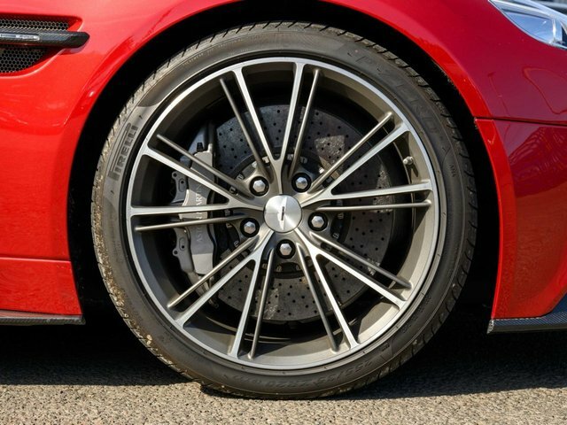 Aston Martin Vanquish V12 Volante T-troniii Euro 6 Silver #8