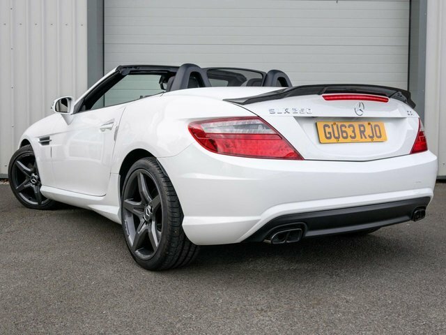 Mercedes-Benz SLK 2013 2.1 Slk250 Cdi Amg Sport Convertible Dies White #2