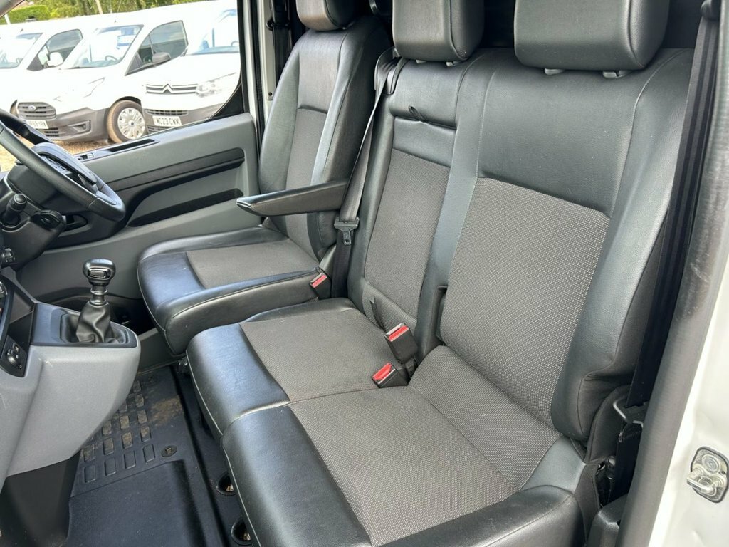 Peugeot Expert 1000 1.5 Bluehdi 100 Professional Premium Van White #34