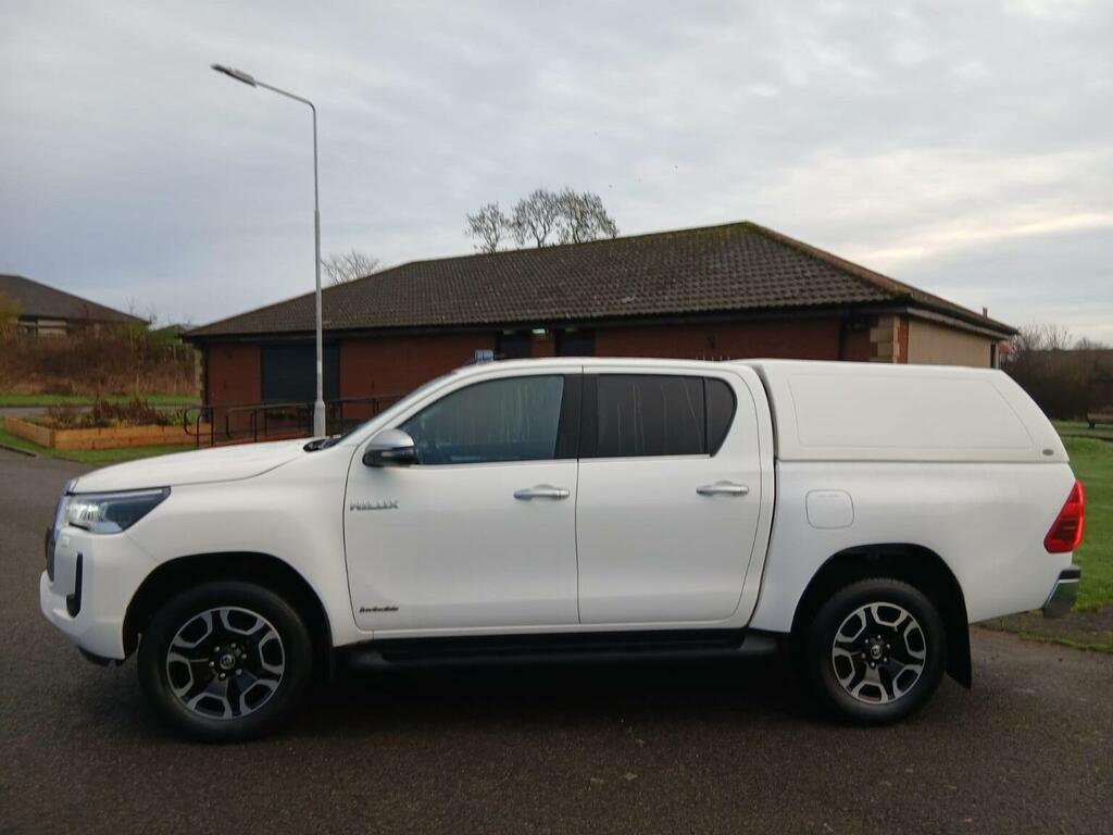Toyota HILUX Pickup 2.8 D-4d Invincible 4Wd Euro 6 Ss 4 White #5