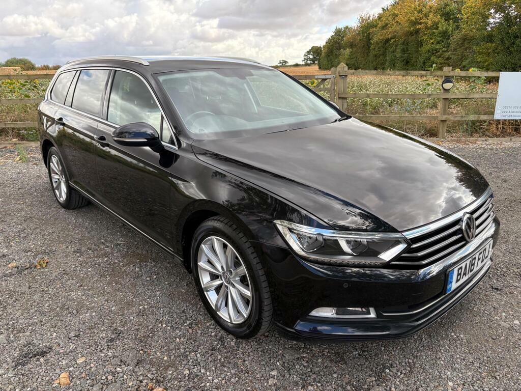 Volkswagen Passat 1.6 Tdi Se Business Dsg Euro 6 S S Black