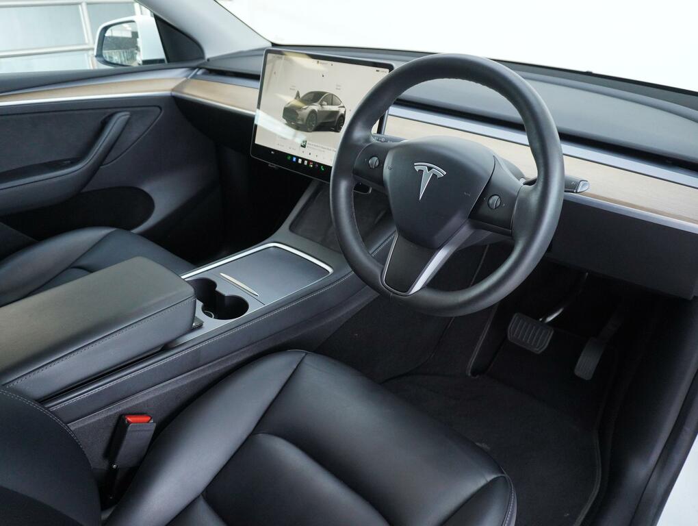 Tesla Model Y Dual Motor Long Range Suv 4Wde MA22ZCV White #3