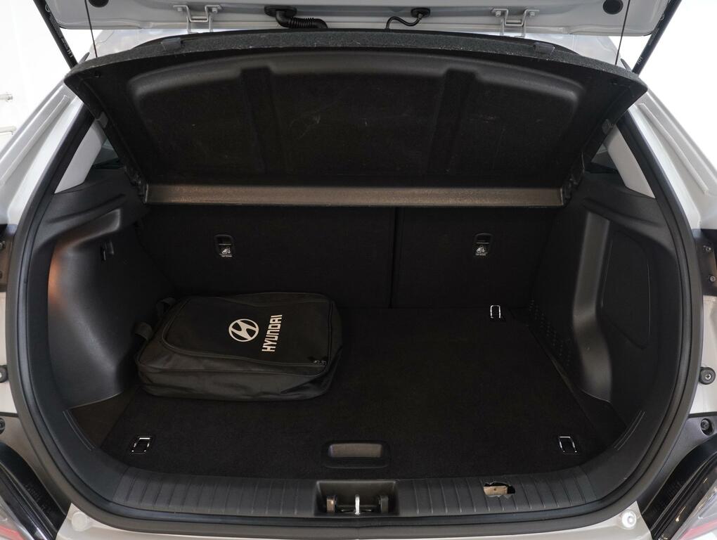 Hyundai Kona 39Kwh Premium Suv 10.5Kw Charge YUI7155 Grey #6