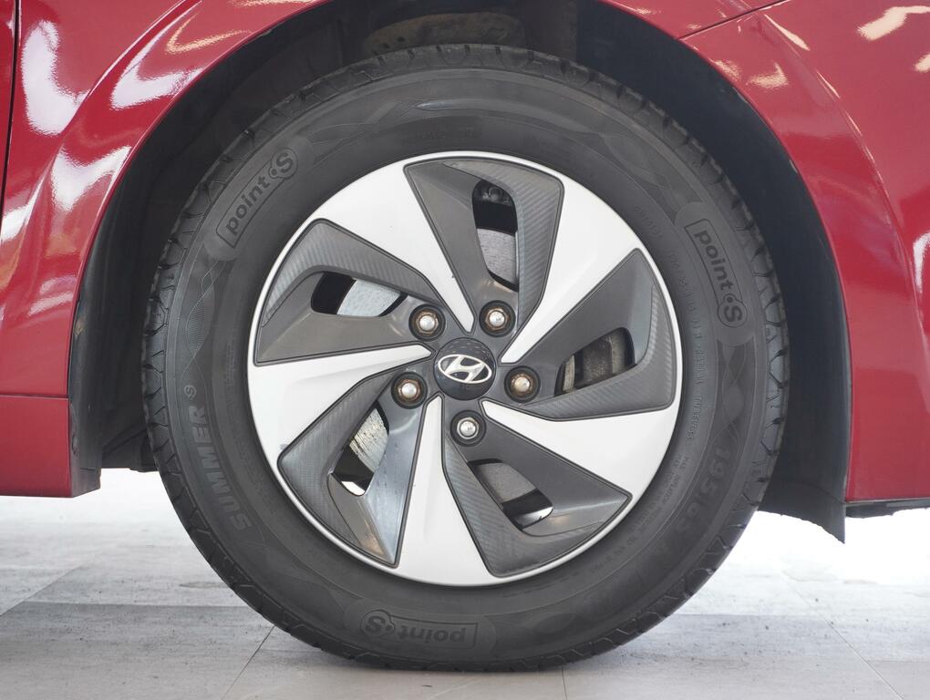 Hyundai Ioniq 1.6 H-gdi Gpf Premium Hatchback Hybrid NXZ5920 Red #2
