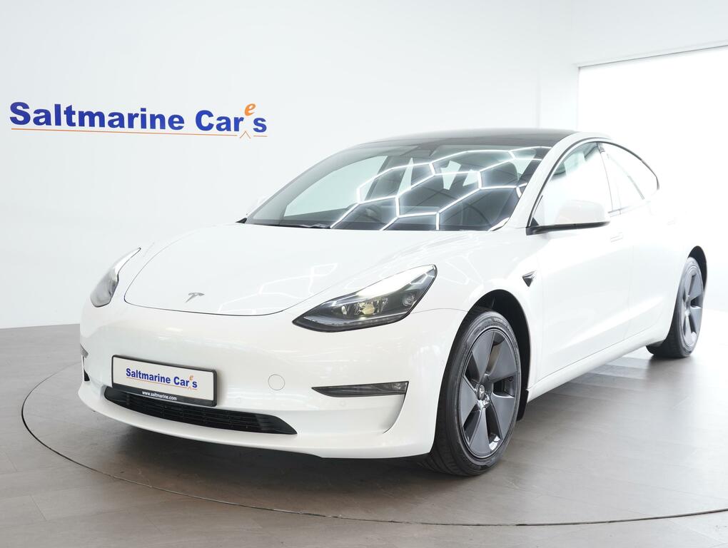 Tesla Model 3 Dual Motor Long Range Saloon 4 White