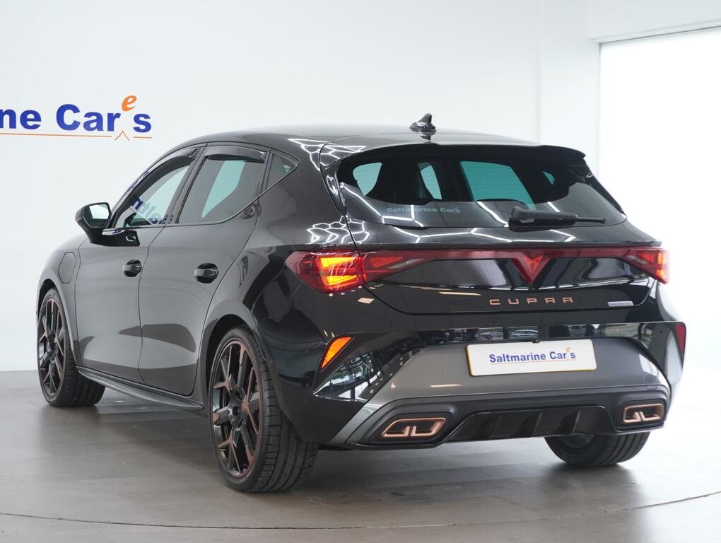 Cupra Leon 1.5 Ehybrid 25.8Kwh Vz3 Hatchback Plug- Black #6
