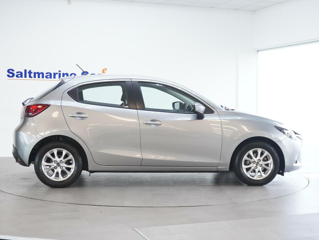 Mazda 2 Se-l 75 Ps BSZ8648 Silver #4