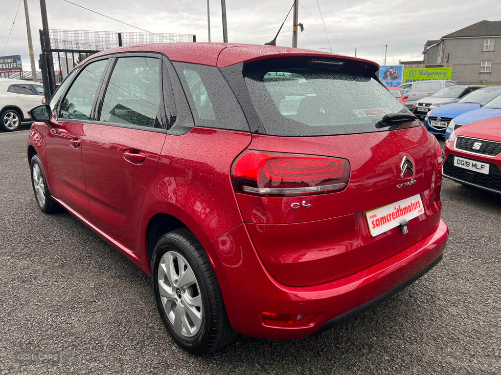 Citroen C4 Picasso 1.6 Bluehdi 100 Touch Edition Red #6