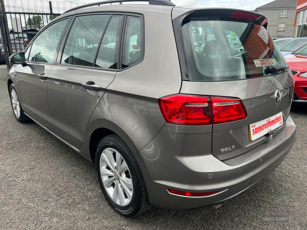 Volkswagen Golf SV 2.0 Tdi Se Grey #5