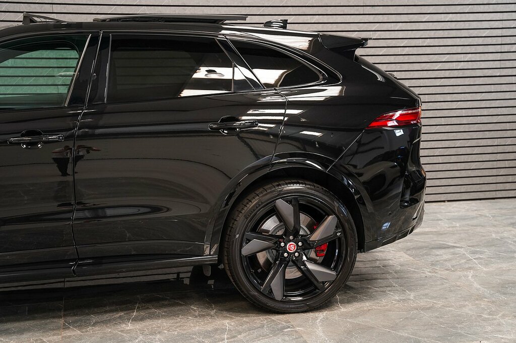 Jaguar F-Pace Jaguar Estate 2.0 P250 Se Awd Red #27