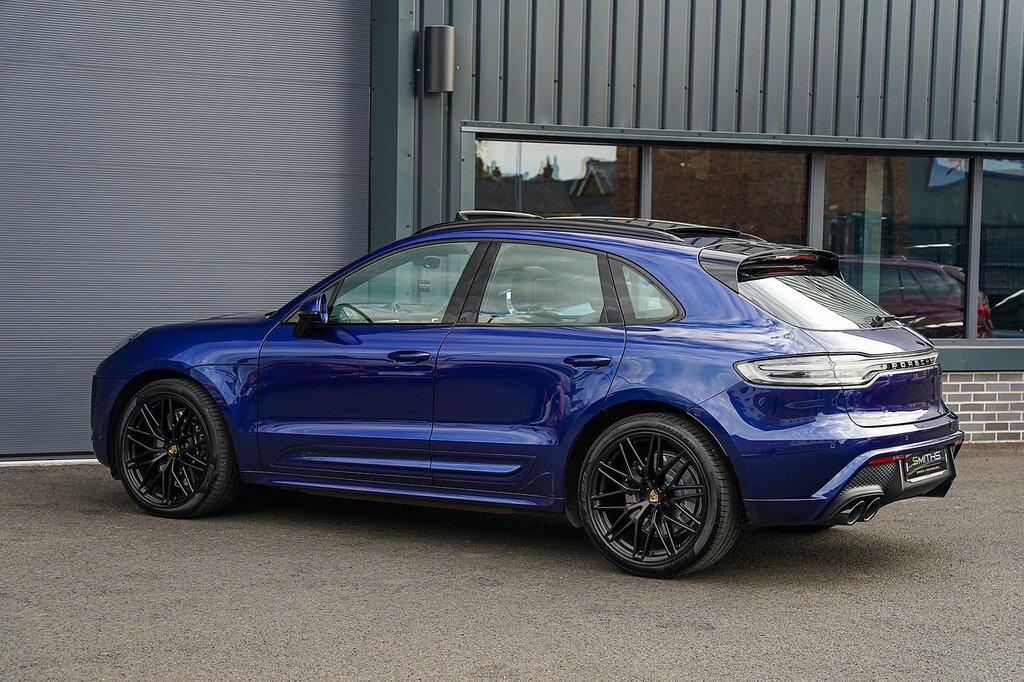 Porsche Macan T V6 Gts Blue #3