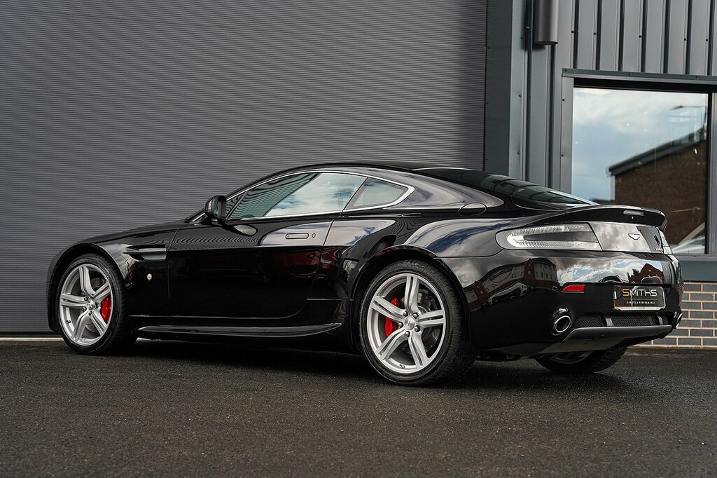 Aston Martin Vantage V8 Black #5