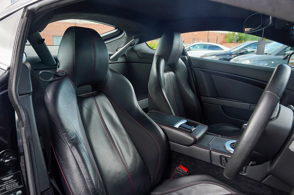 Aston Martin Vantage 4.7 V8 Sportshift Euro 4 Euro 4 Black #21