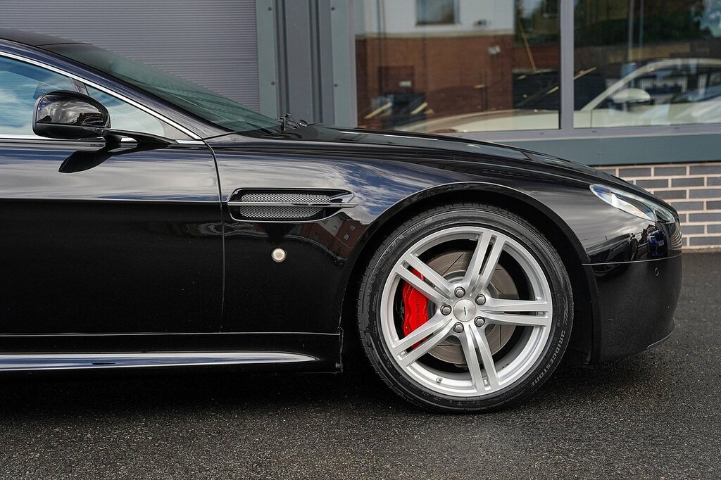 Aston Martin Vantage 4.7 V8 Sportshift Euro 4 Euro 4 Black #8