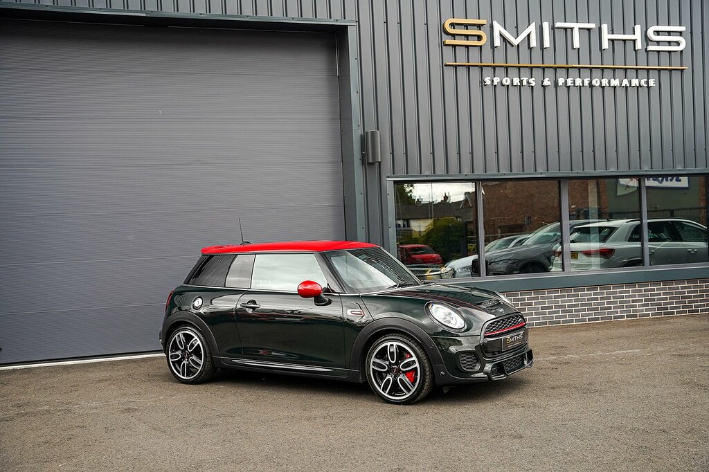 Mini Hatch John Cooper Works Green #2