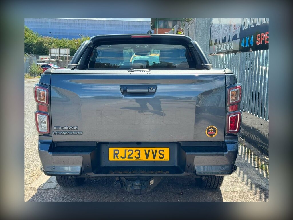 Isuzu D-Max 1.9 Td V-cross 4Wd Euro 6 Ss Grey #4