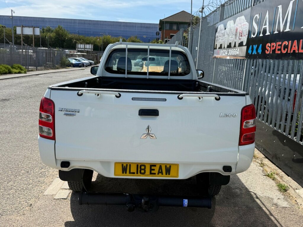 Mitsubishi L200 2.4 Di-d Sc 4Life 4Wd Euro 6 Ss White #5