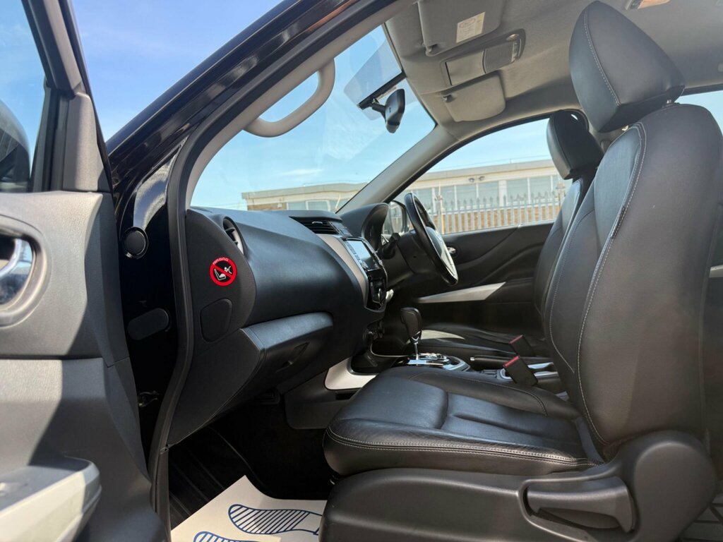 Nissan Navara 2.3L Tekna Black #11