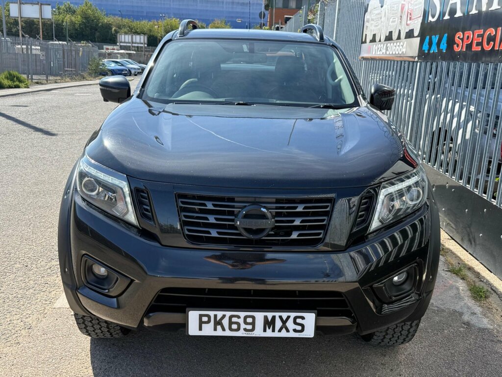 Nissan Navara 2.3 Dci Tekna 4Wd Euro 6 Black #2