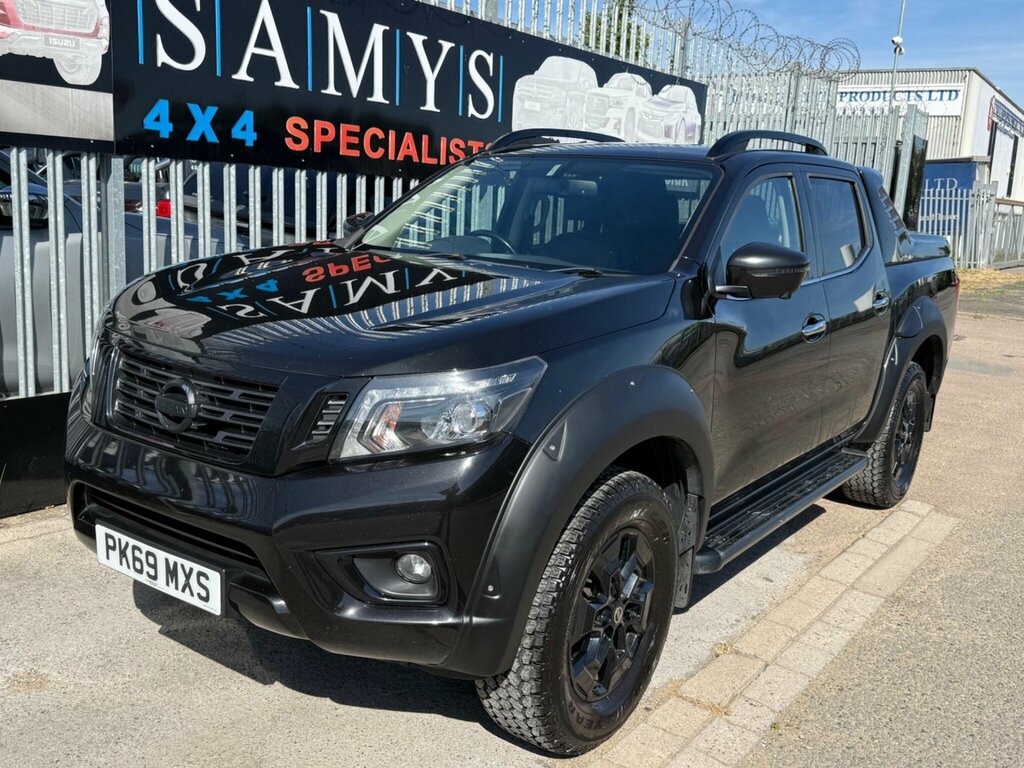 Nissan Navara 2.3L Tekna Black #14
