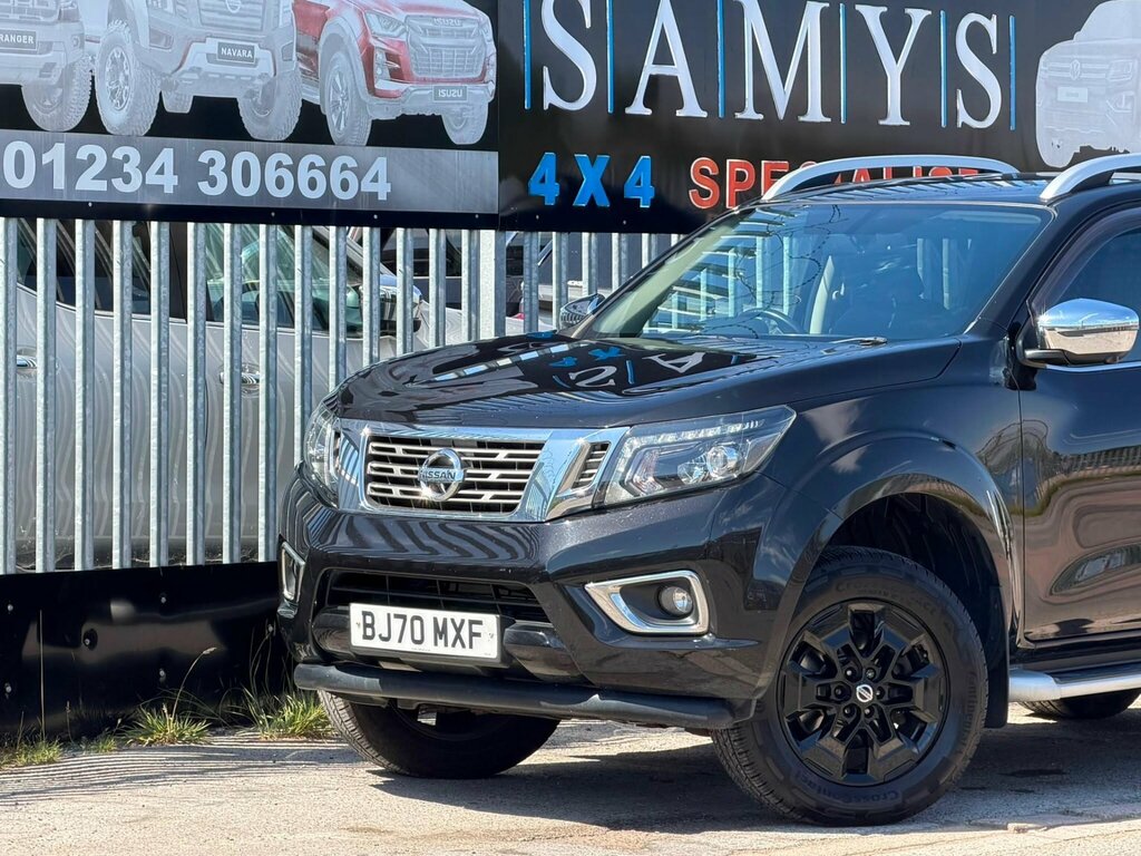 Nissan Navara 2.3 Dci Tekna 4Wd Euro 6 Black #3
