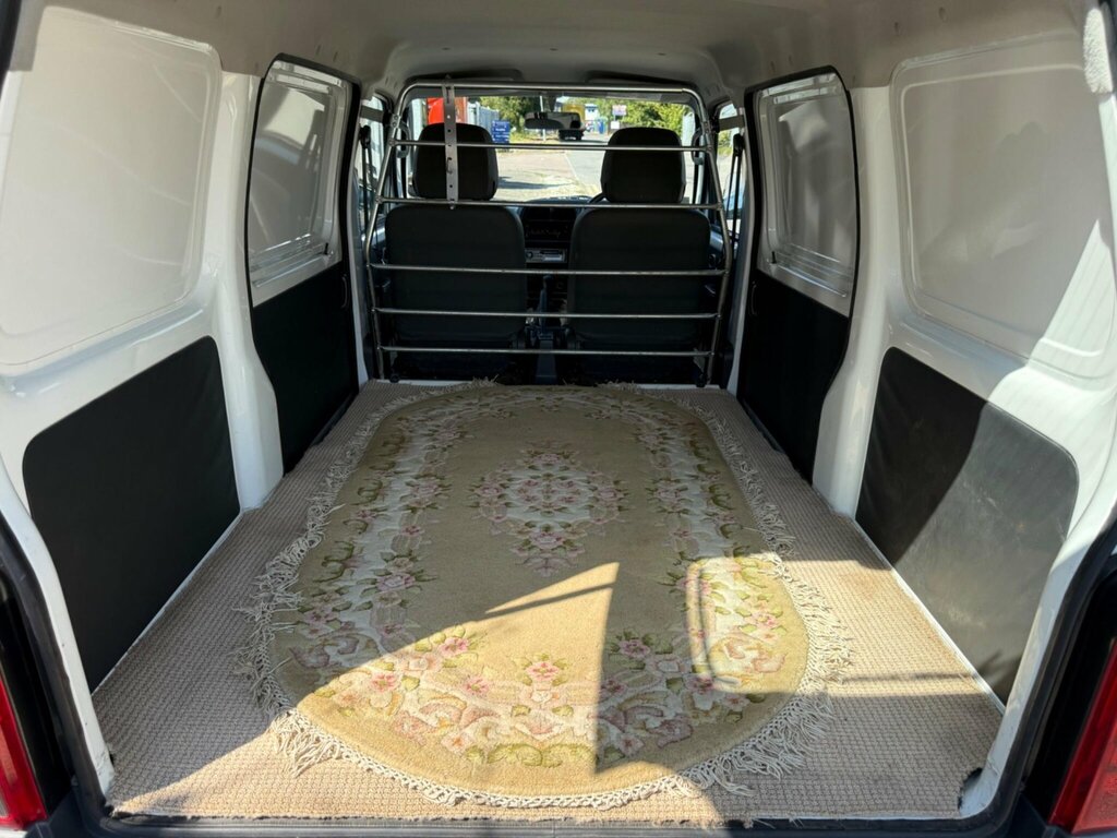Suzuki Carry Carry White #12