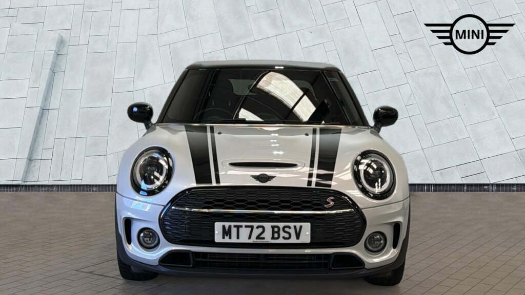 Mini Clubman Clubman Cooper S Exclusive MT72BSV White #2
