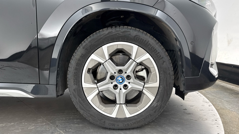 BMW X1 U11 Sdrive18d Sport Black #28